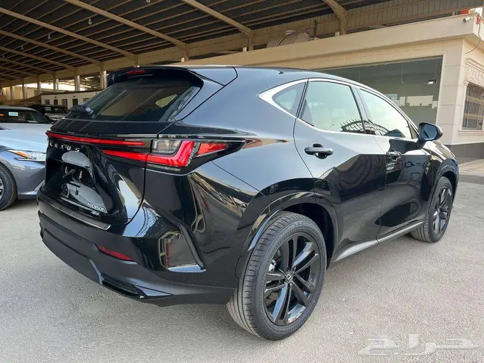 لكزس 2025 NX 350 AH هايبريد سعودي 3