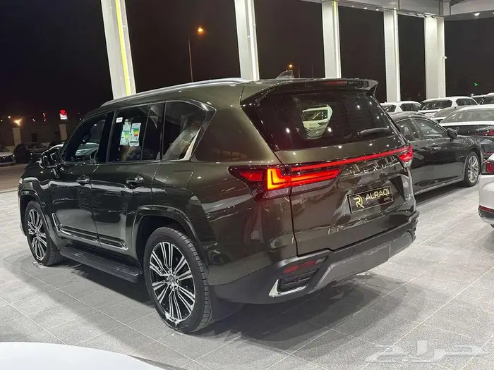 لكزس bb 2025 خليجي ( عرض خاص ) 7