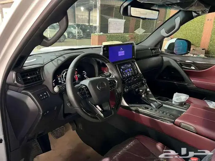 لكزس- LX600 - 2025 - BB فل كامل - سعودي 3