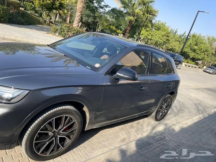 Q5 2.0 S line TFSI quattro BlackEdition 2