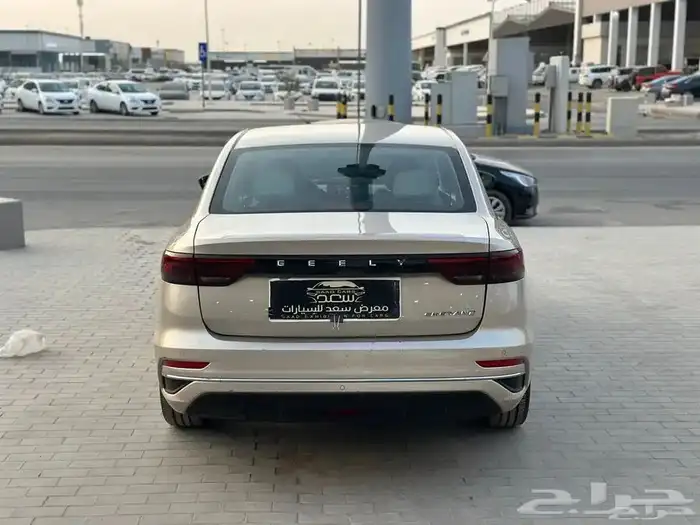 جيلي امجراند 2023 6