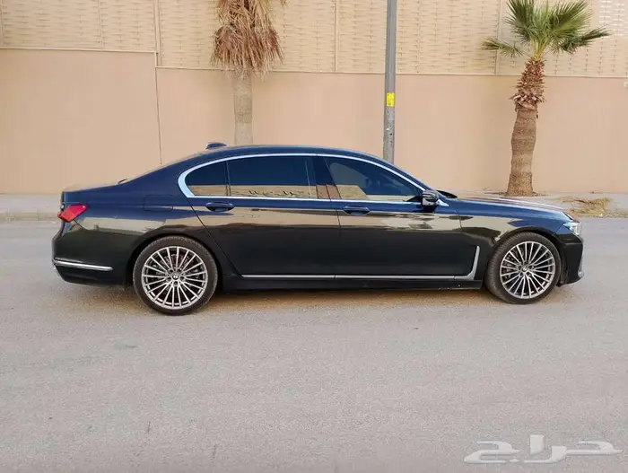 سيارة BMW ال اي 730 رصاصي 2022 X 2