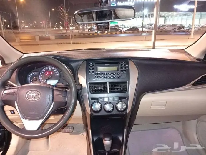 تويوتا ياريس 2019 y 9