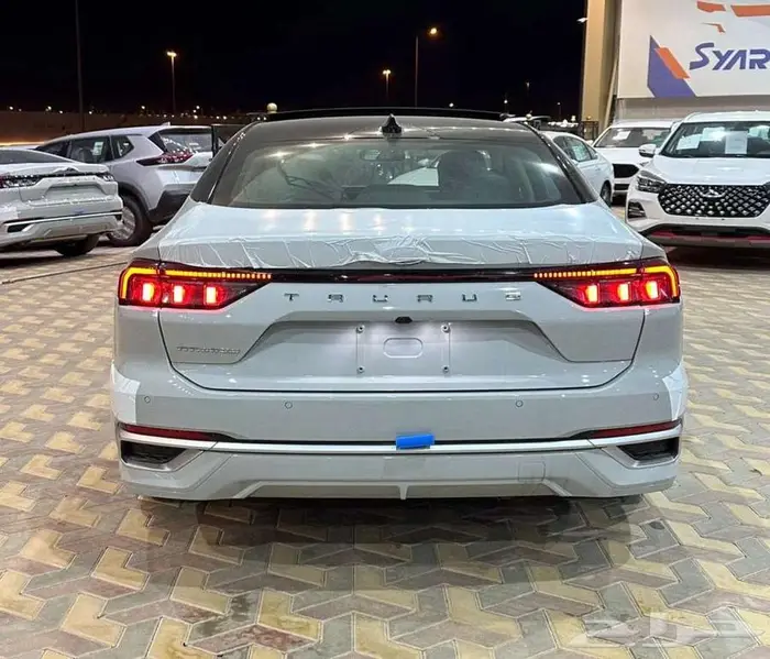 فورد تورس تيتانيوم اقساط برواتب تبدأ من 5000 2