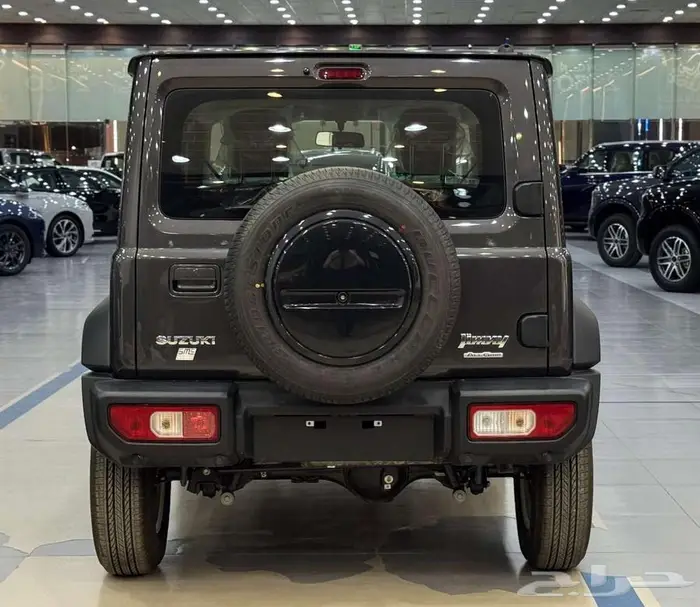 سوزوكي جمني 5 ابواب خليجي GLX - موديل 2026 3