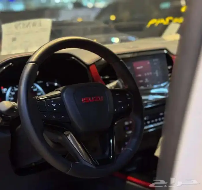 ايسوزو ديماكس GT 2025 8
