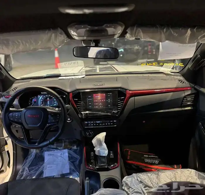 ايسوزو ديماكس GT 2025 4