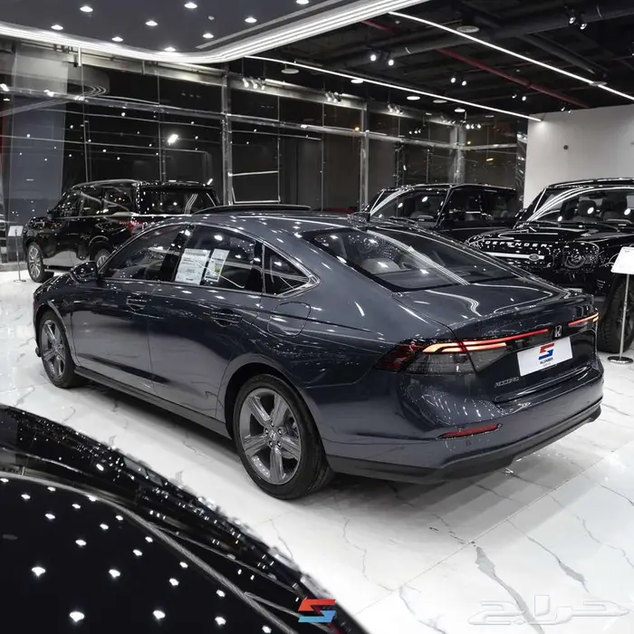 هوندا اكورد EX نص فل موديل 2025 سعودي 3