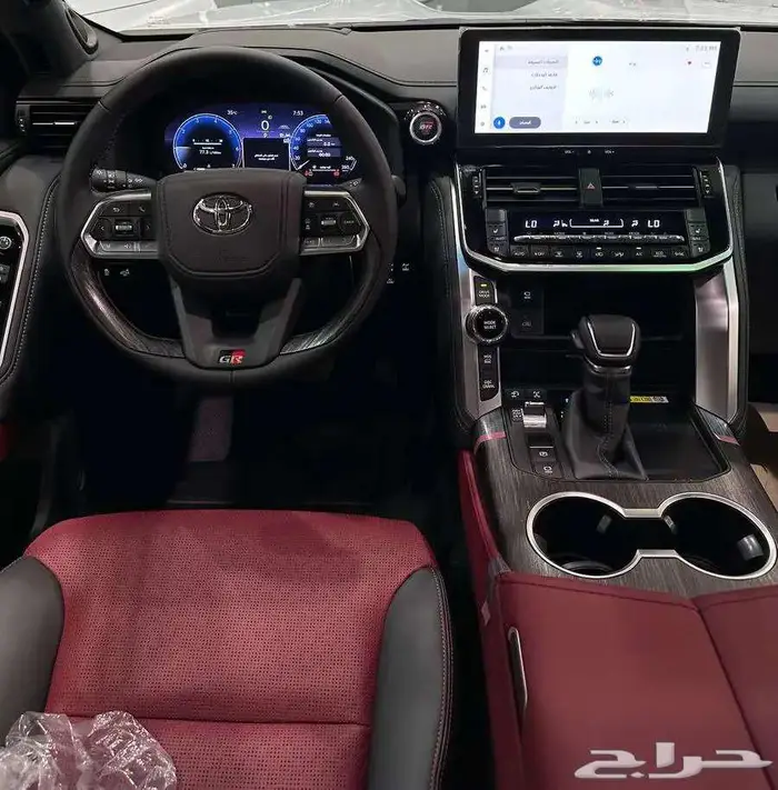 لاندكروزر جي ار اس هايبرد LC300 GRS HYBRID 2025 6