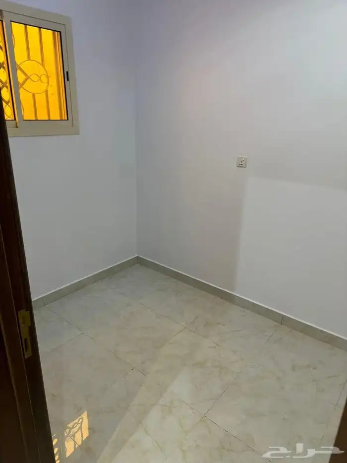 عمارة للبيع بحي المنتزة 12