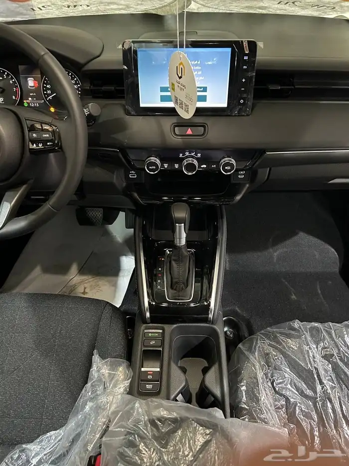 عرض خاص هوندا HR-V نص فل موديل 2025 بطاقه جمركيه 10