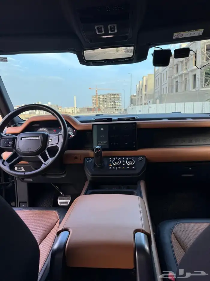 ديفندر x P400 موديل 2023 4