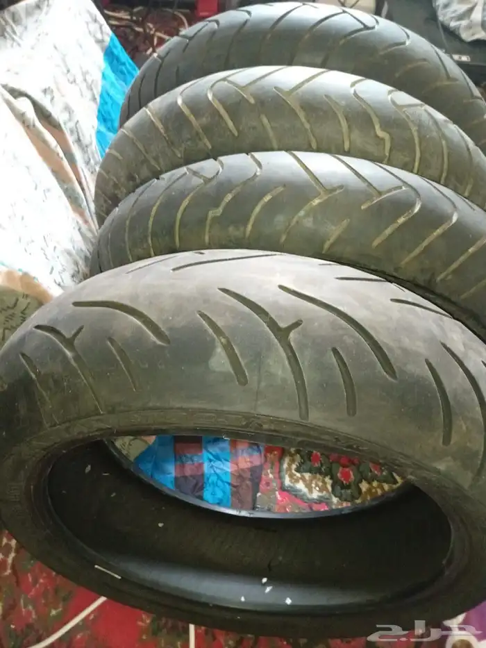فرصة للبيع طقم كفرات بريجستون 2