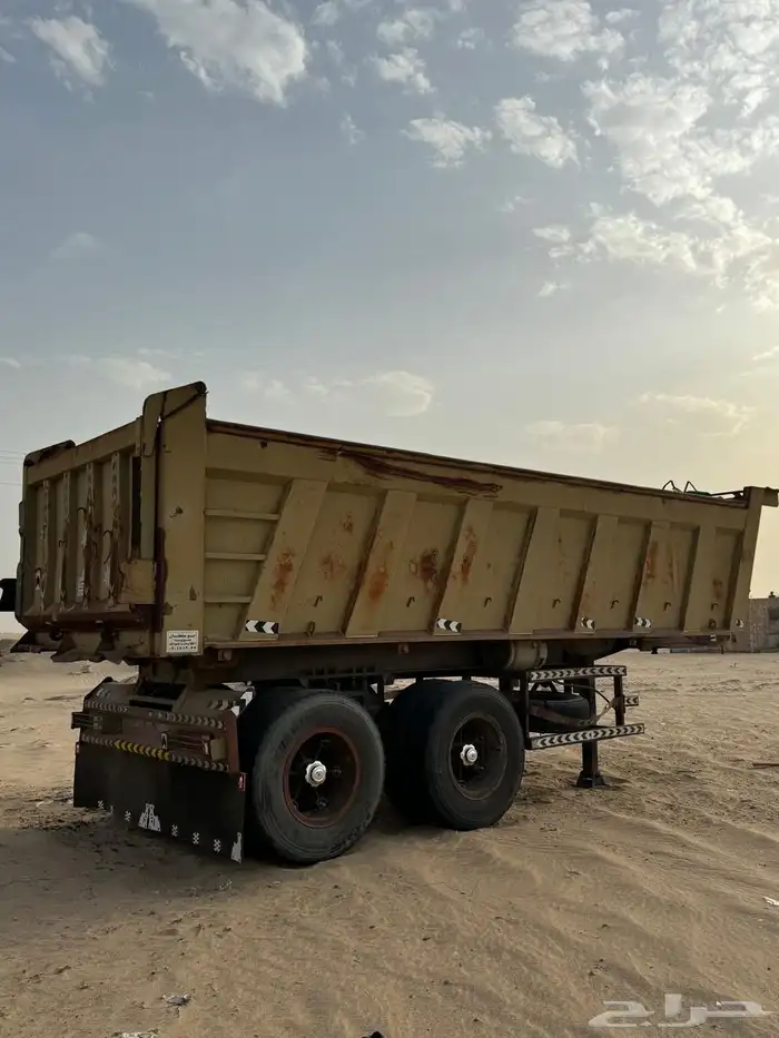 صندوق قلاب 24 متر قاعده 16 نضيف وعلى الشرط موقع وادي الدواسر 0