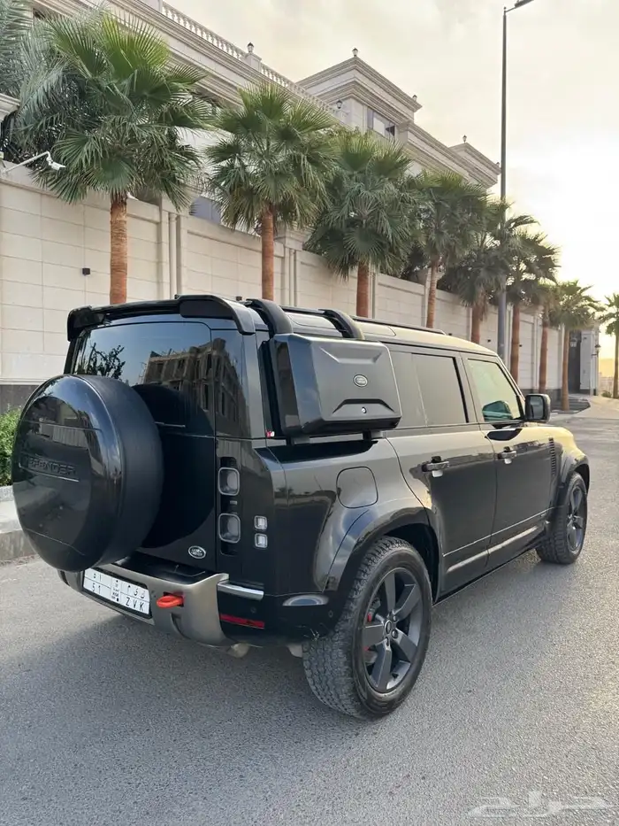 ديفندر x P400 موديل 2023 3