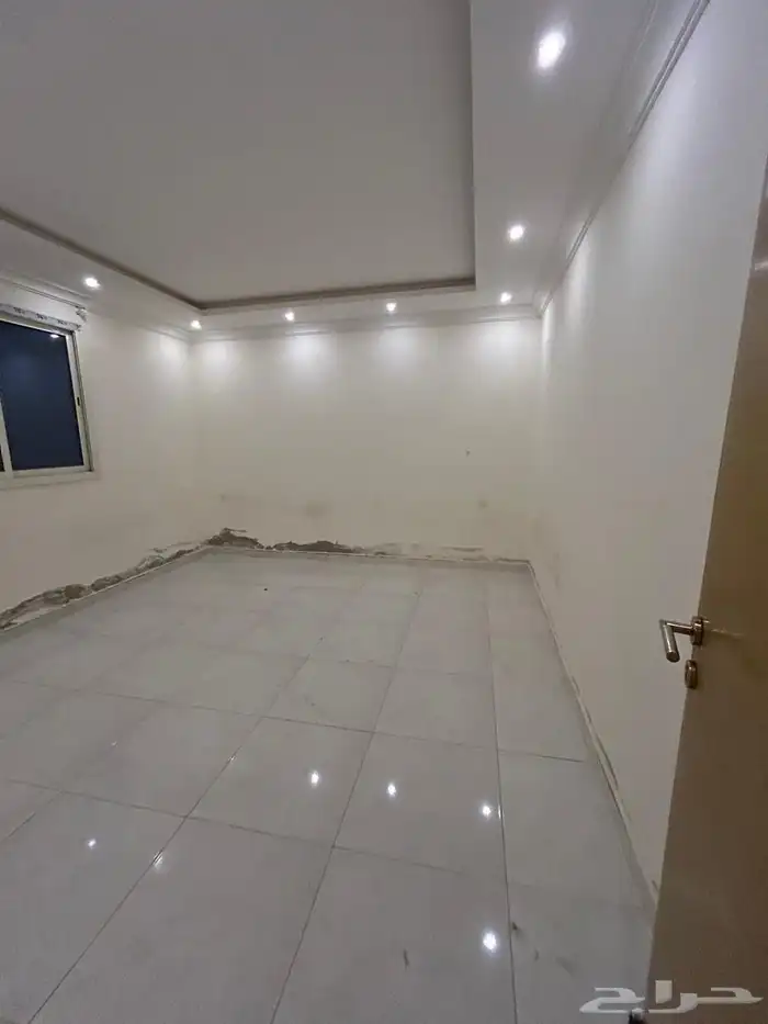 للايجار 13