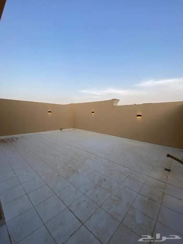 تاون هاوس علوي 1