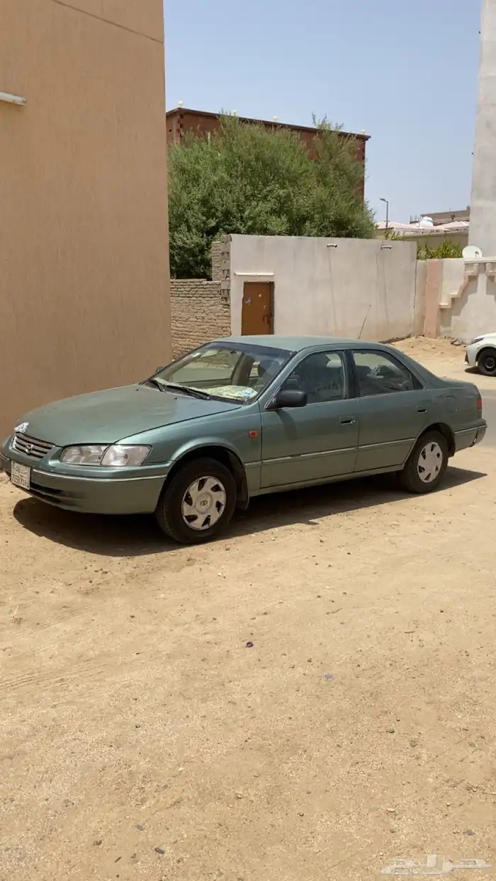 للبيع كامري 2001 اللون عشبي 7