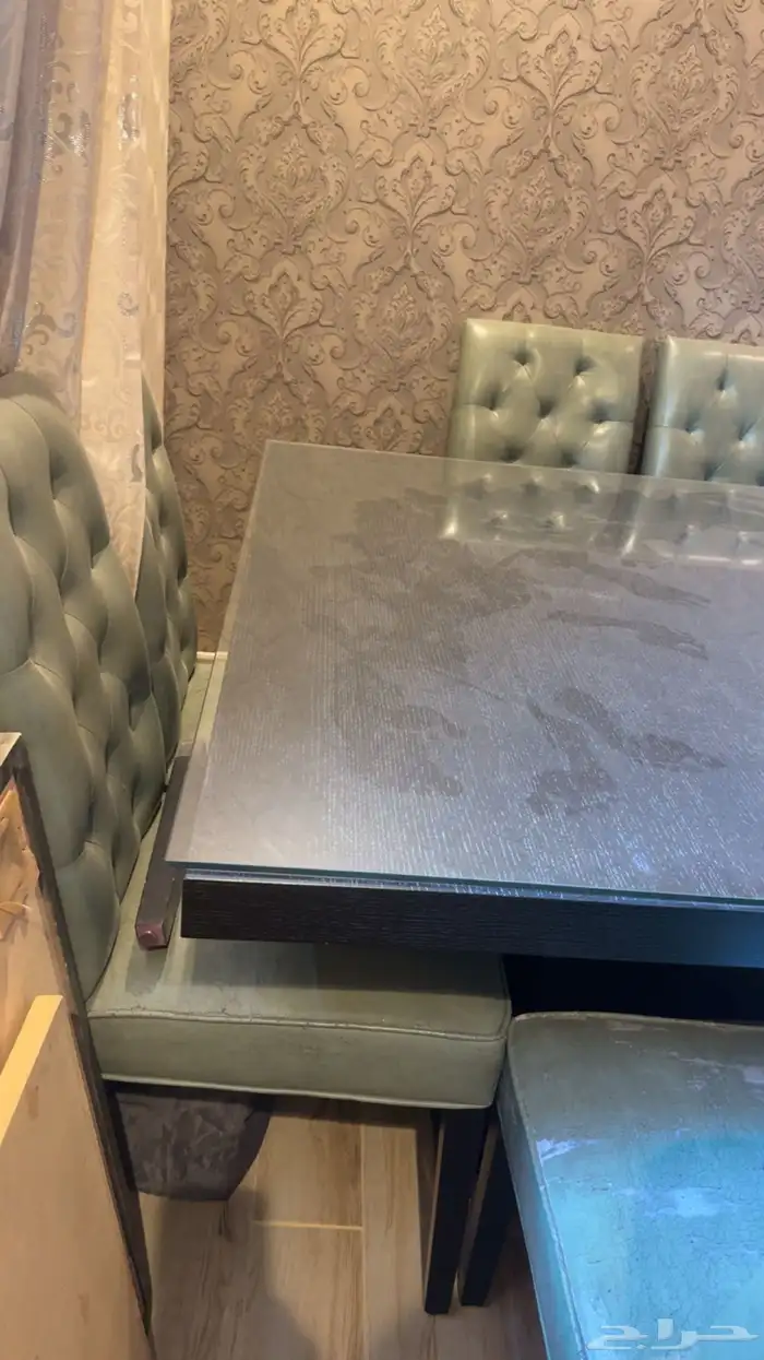 طاولة طعام للبيع 3