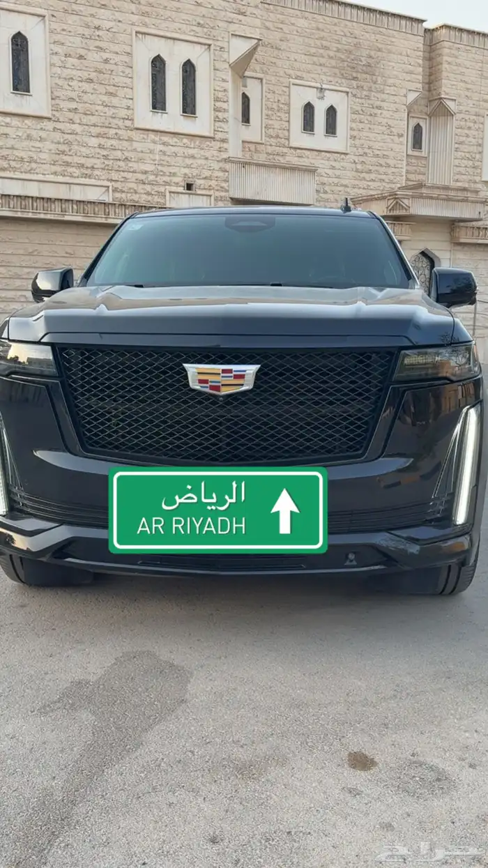 كاديلاك اسكاليد فل كامل سبورت بحاله الوكاله 41