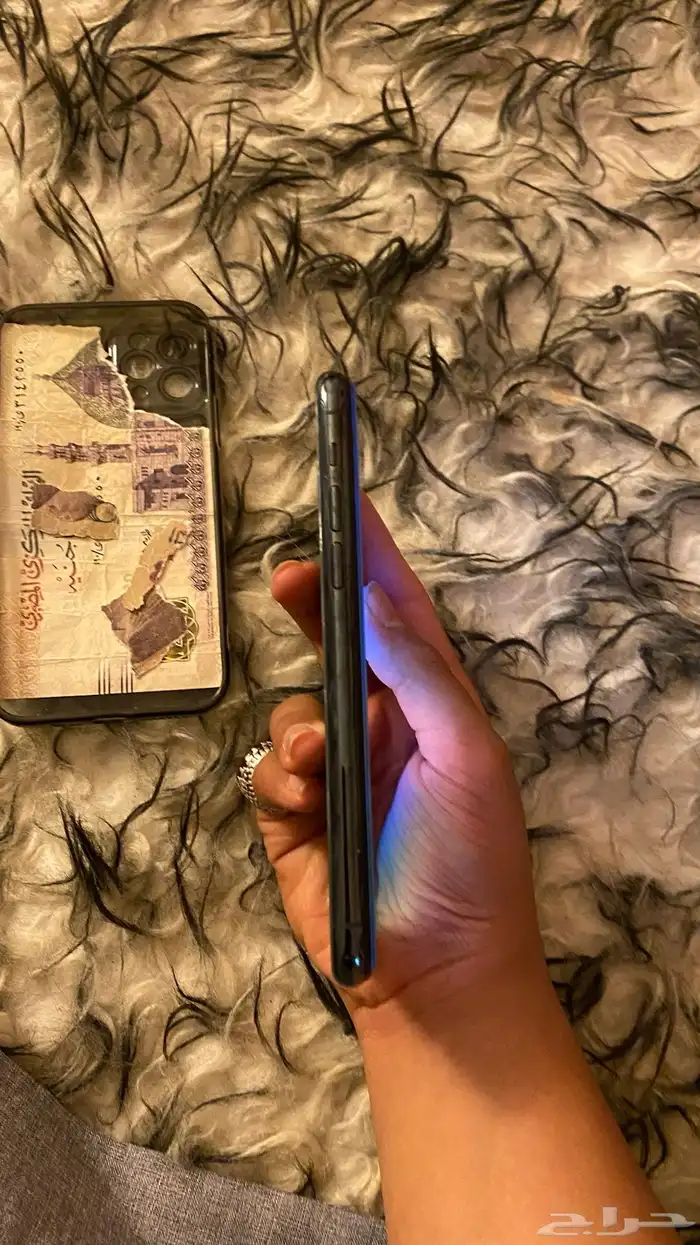 iPhone 11 Pro أرغب البدل في 12 او 13 2