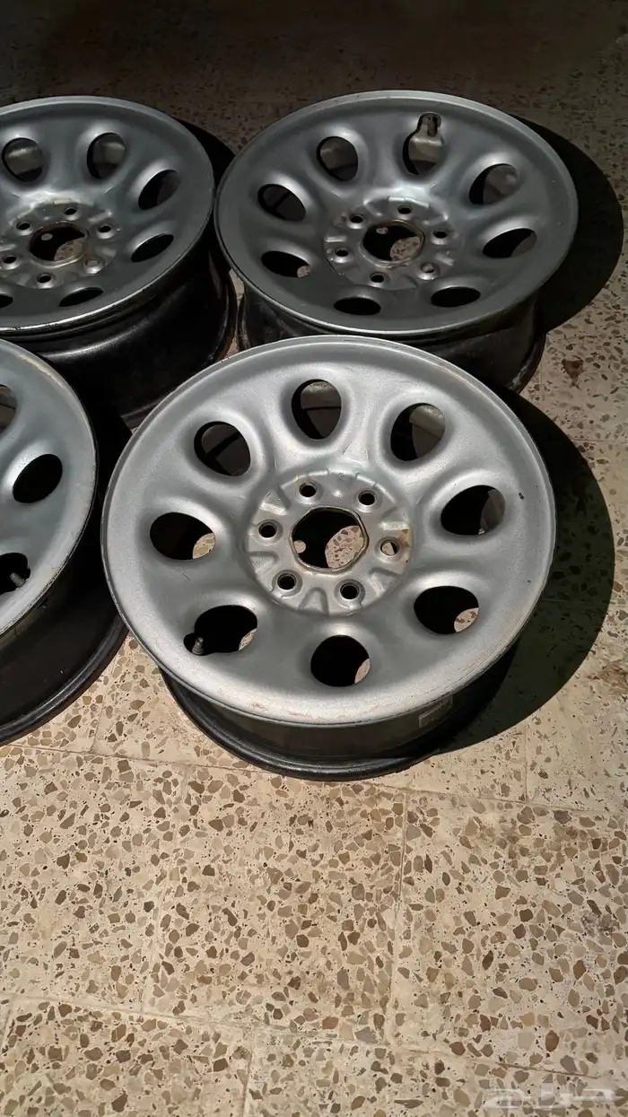 جنوط للبيع 2