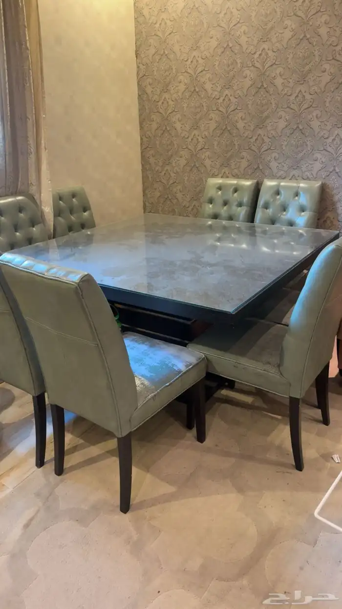 طاولة طعام للبيع 0