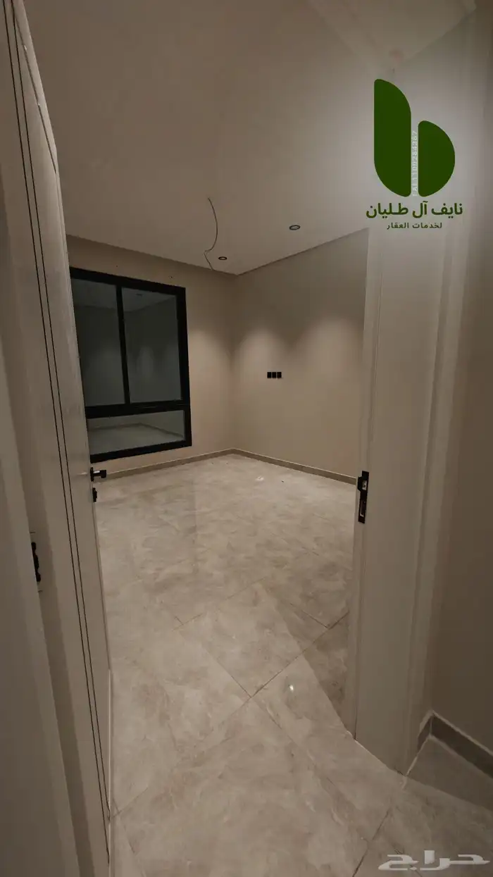 شقة للايجار السنوي تقبل دفع شهري الخبر حي الحمراء 4