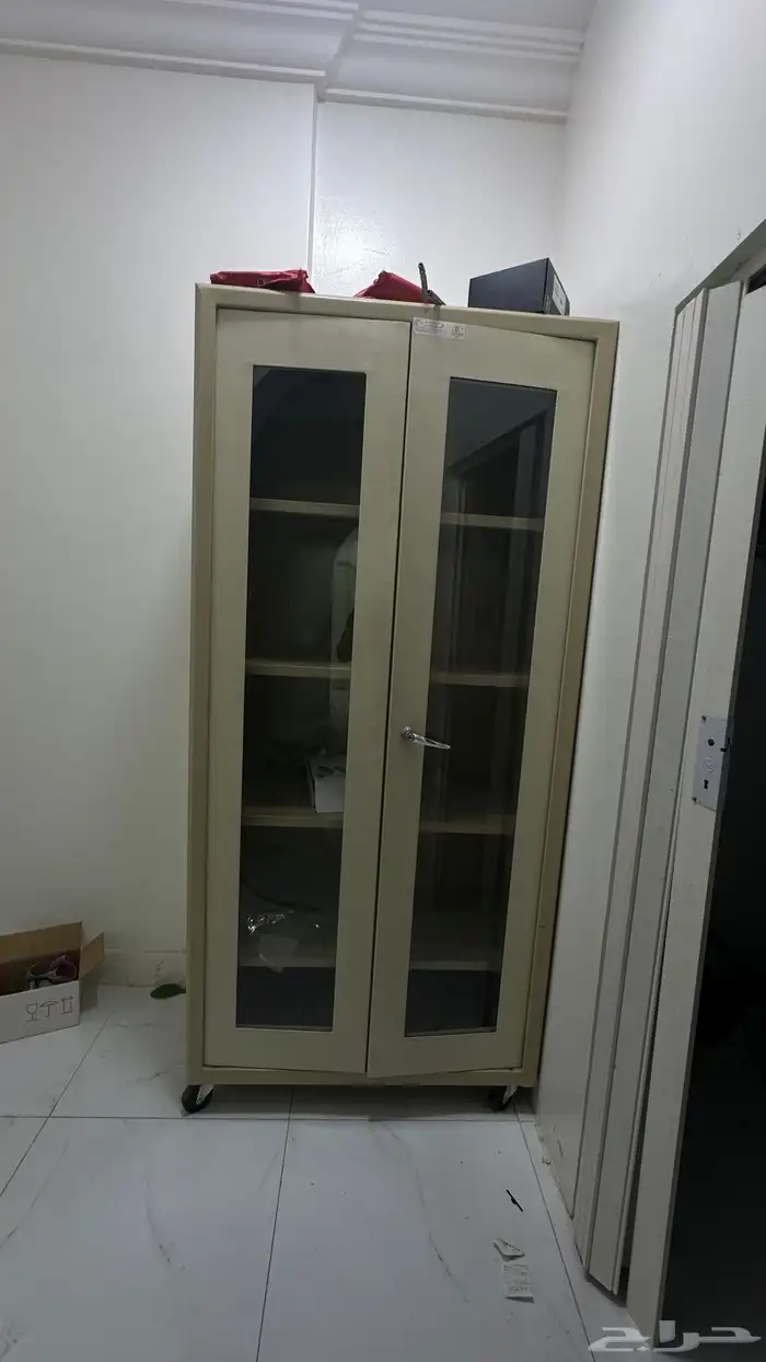 اثاث صالون نسائي تظيف جدا 8