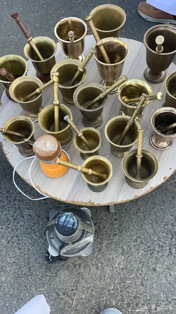 نجور ودلال قديمه للبيع جميع مايحب قلبك 15