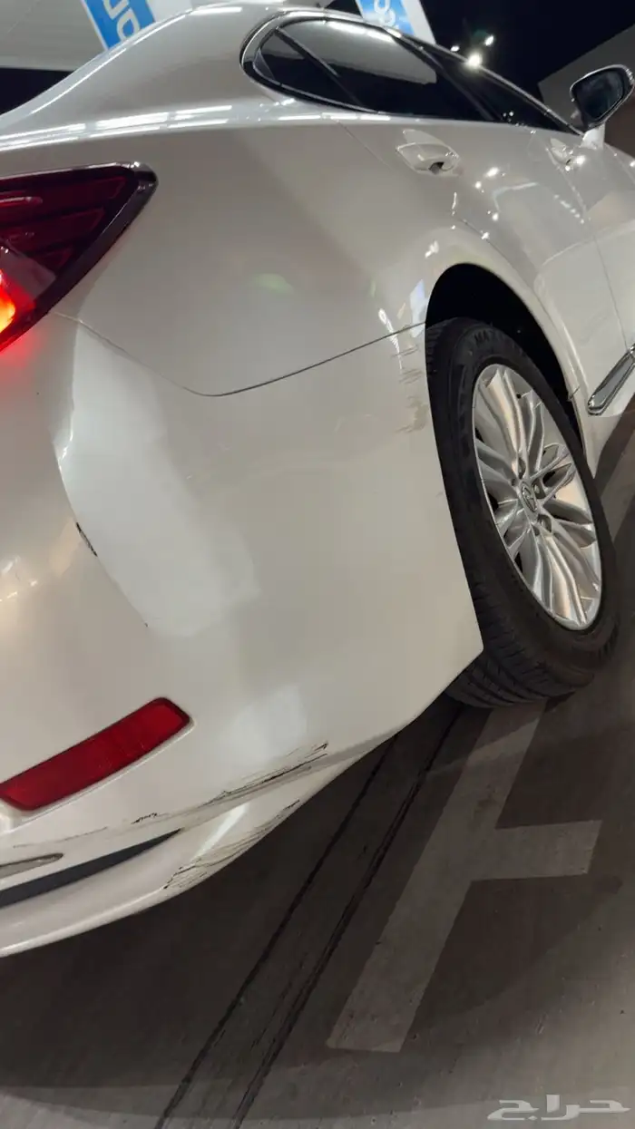 لكزس ES 350 2018 16