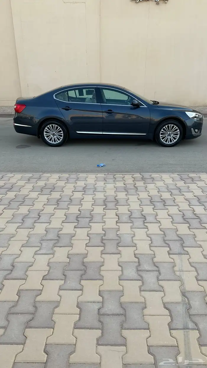 كيا كدنزا 2015 كحلية 3