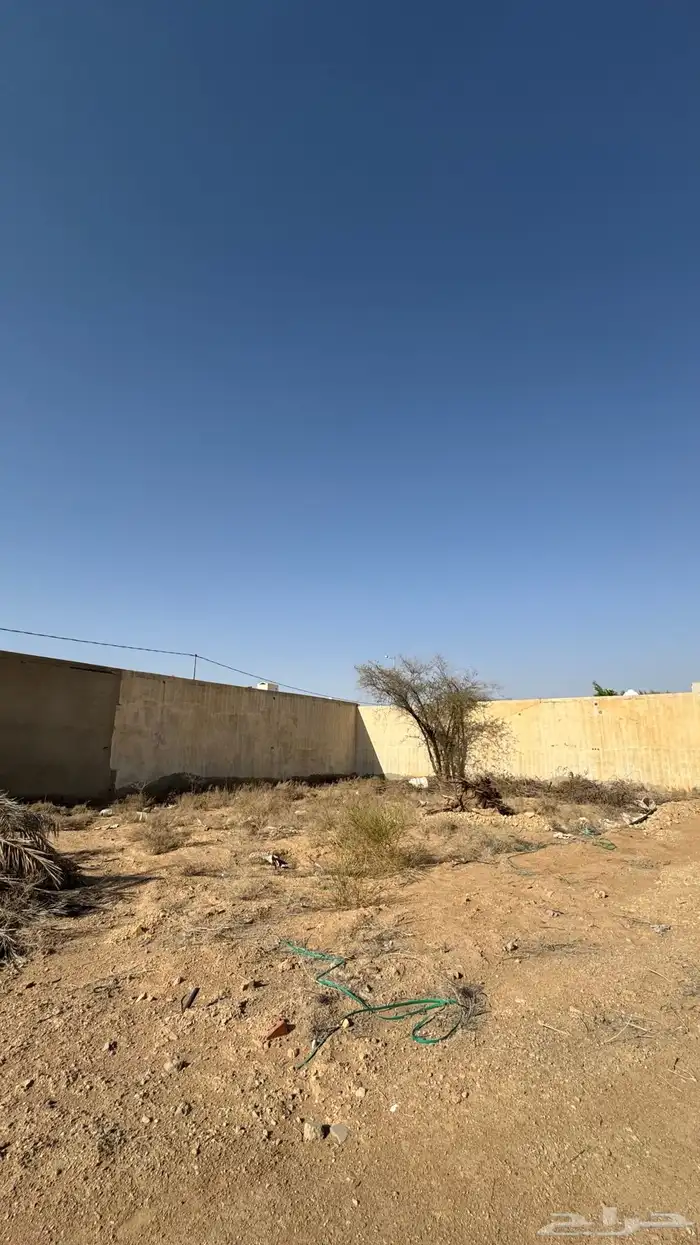 للبيع ارض في ملهم 3