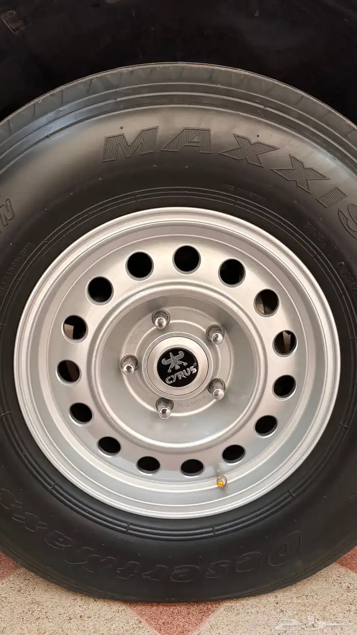 جنوط هلل سايروس 17 1