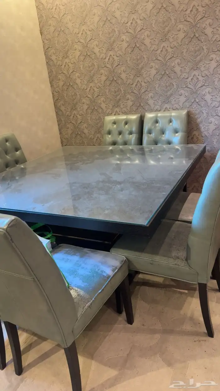 طاولة طعام للبيع 4