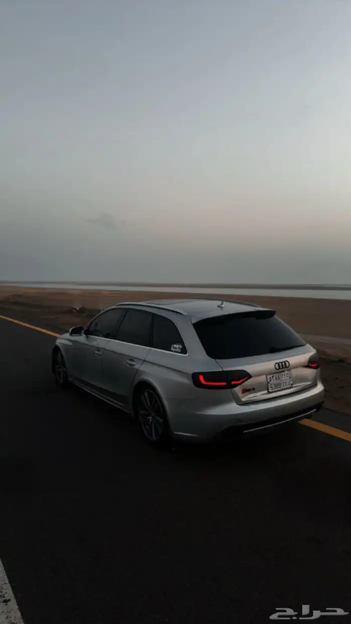 اودي rs 4 avant 0