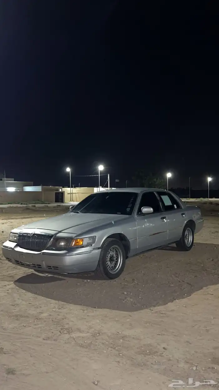 فورد ماركيز 2000 2
