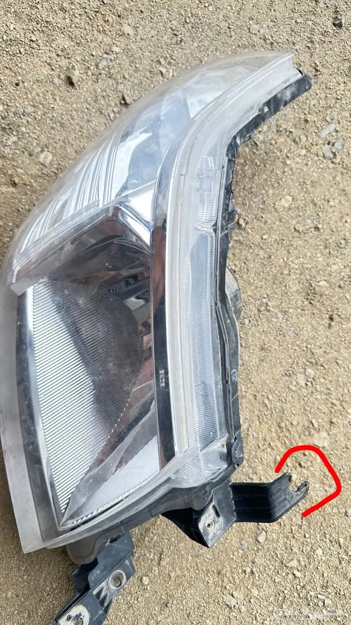 شمعة هايلكس اصليه فيها ملاحظات للبيع 0