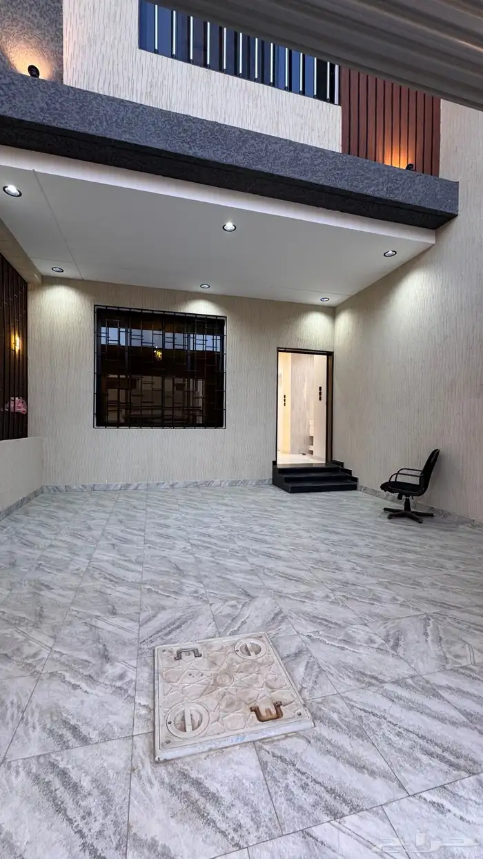 للبيع دور ارضي 6 غرف vip مع مدخل سياره دره الموسى بالخميس 2