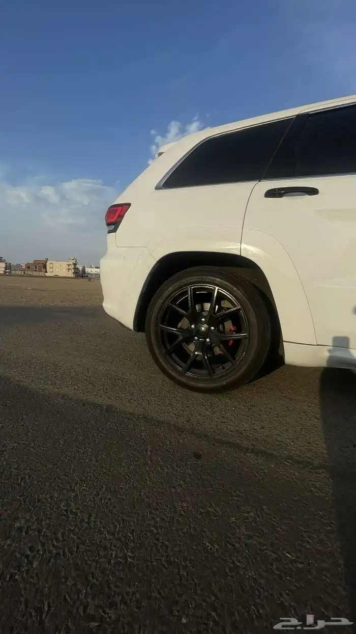 جيب قراند شروكي 2013 مرهم 2020 srt 24