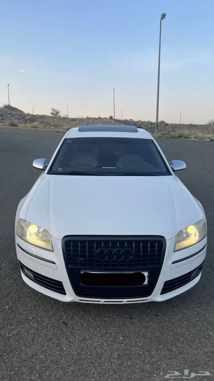 اودي s8 2007 مخزنه 0