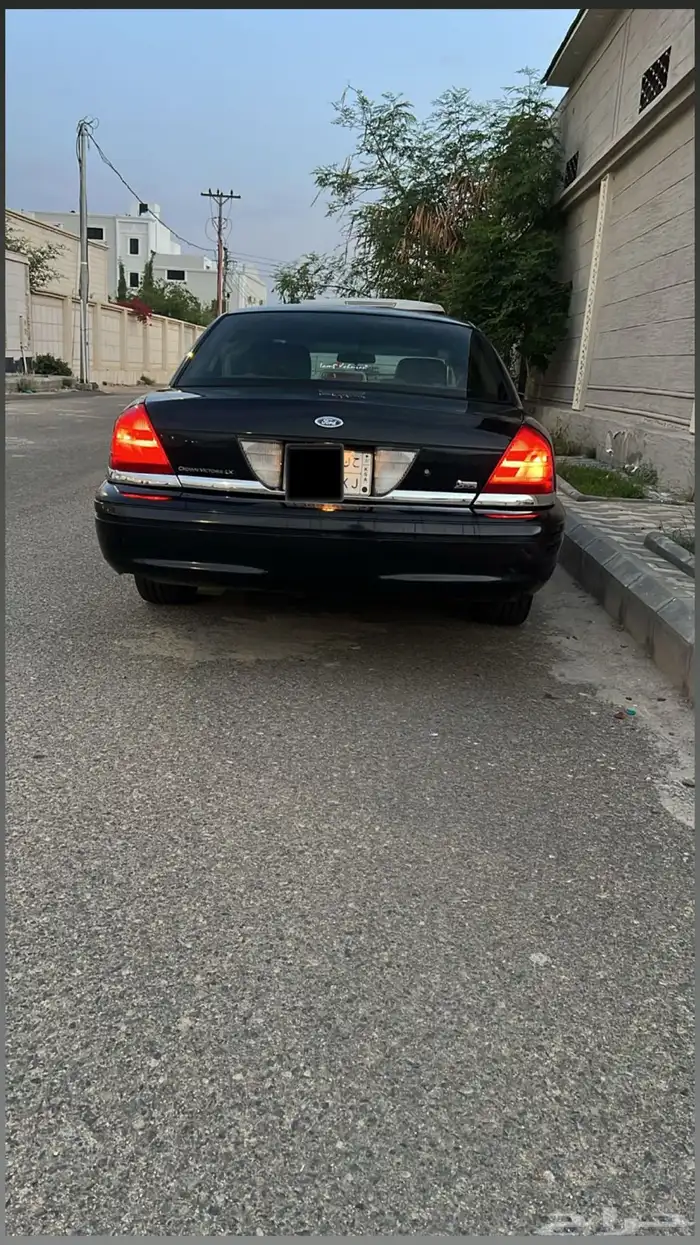 فورد كراون فكتوريا 2011 2