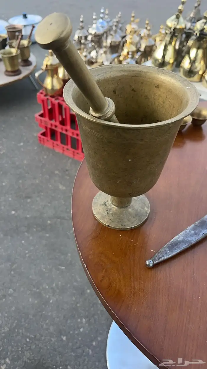 نجور ودلال قديمه للبيع جميع مايحب قلبك 23