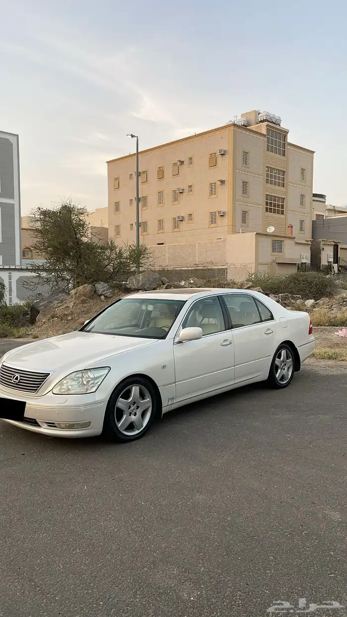 لكزس LS430 سعودي فل كامل 2004 9