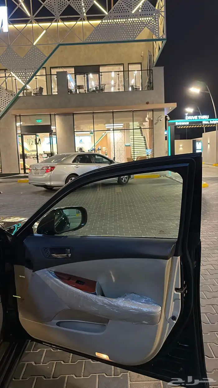 لكزس ES350 2011 18