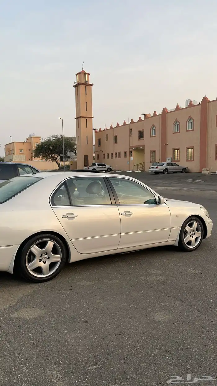 لكزس LS430 سعودي فل كامل 2004 4