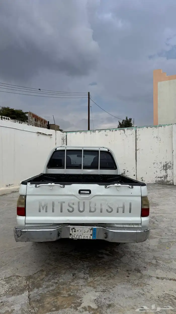 للبيع متسوبيشي 200L حوض 3