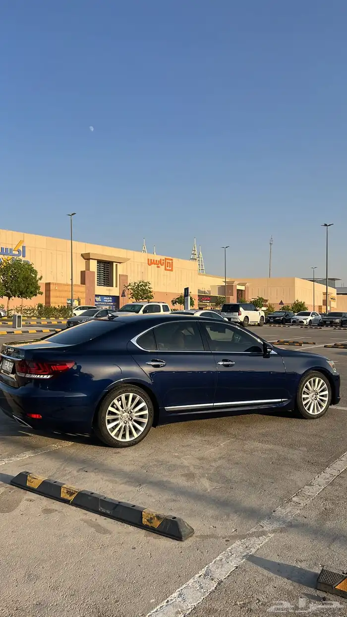 لكزس LS 460 2013 2