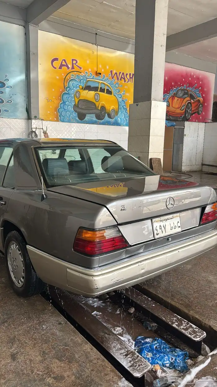 مرسيدس E300 7