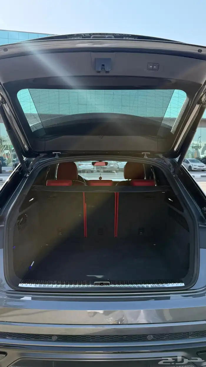 اودي 2023 Q8 S-Line 10
